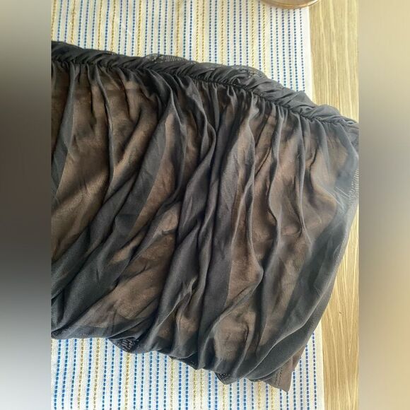 black dress with nude lining and closure on the back, new dress with tags - Picture 11 of 15